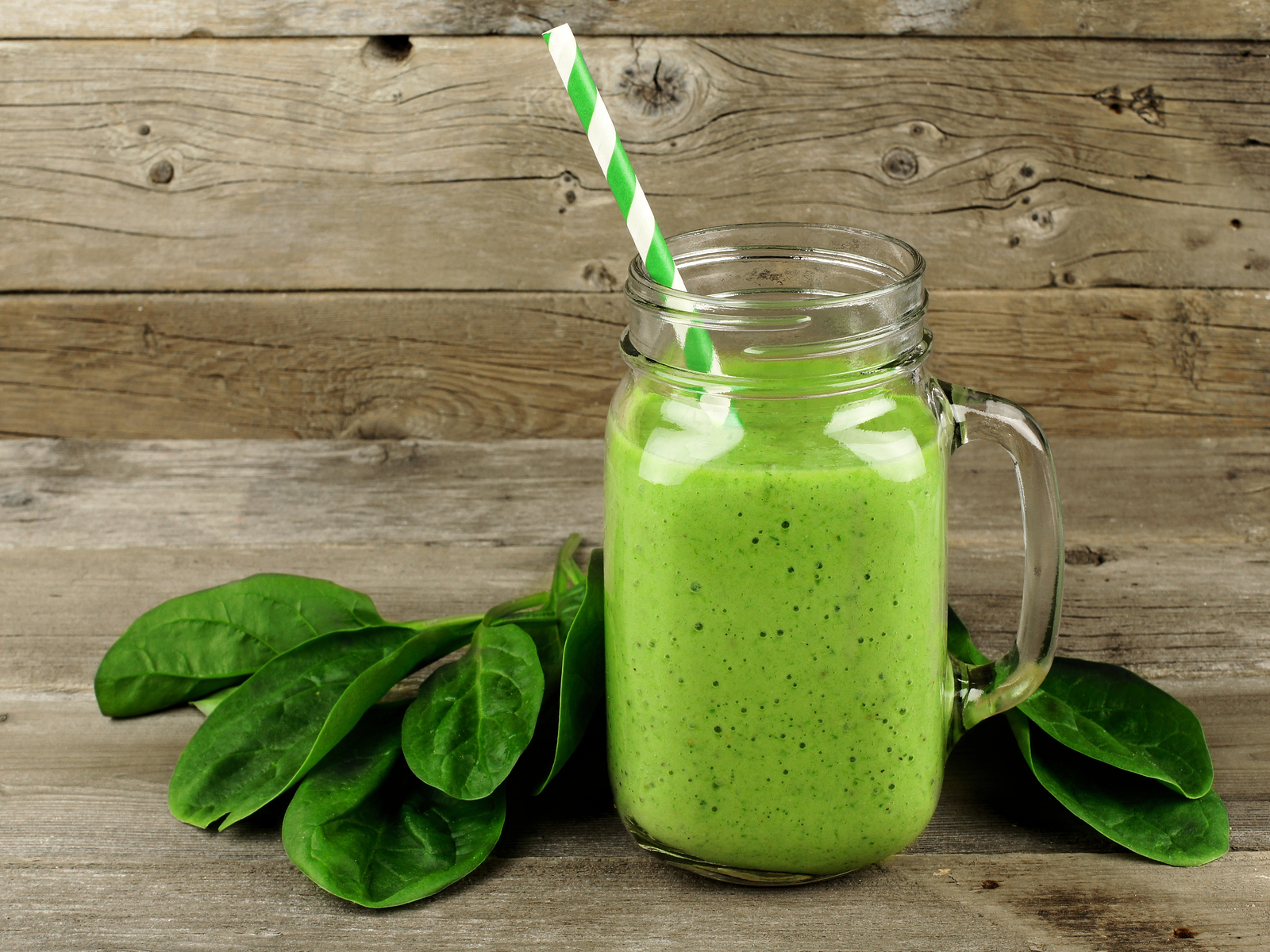 Super Spinach Smoothie - Marcelle Pick, OB/GYN NP