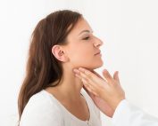 thyroid symptoms in women