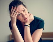 connection between stress and hormones in woman